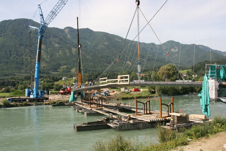 Geh- und Radwegbrücke Puch – Bild 2